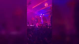 Juicy J Performs a Jazz Version of "Slob On My Knob" and "Bandz a Make Her Dance"