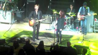 Jack Ingram & Patty Griffin - "Seeing Stars" Live