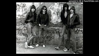 RAMONES R.A.M.O.N.E.S.