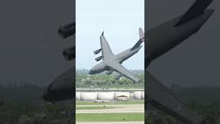 C 17 GlobeMaster plane very very bad landing at the airport ...plane upside down [XP 11]