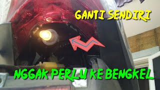 Cara Mengganti Lampu Belakang Vario 125/150