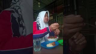 Bakso Merconnya Bagi Dua Takut GK Habis