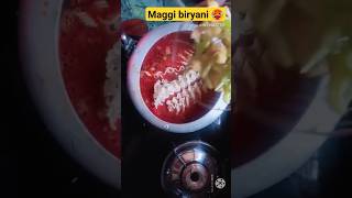 #shorts। अगर आप भी मैगी खा कर हो गए है बोर तो बनाए ये नई रेसिपी।🥵🤯maggi biryani 🥵।#viralvideos