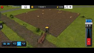 farming Simulator 2016 collecting straw bales