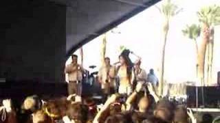 Amy Winehouse pt.2 "Rehab" @ Coachella 2007