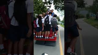 Angkot Angkut Anak Sekolah #shorts