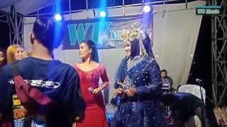 Abang Roni Cover Williz Feat Wina