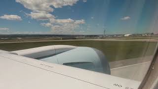 Calgary 787 Landing