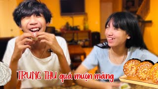 Mẹ con Thư Cali Ăn Trung Thu Quá Muộn…Màng 😀