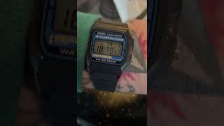 Casio F105W-1A