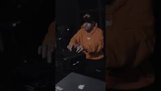 AraabMuzik making Beats 🔥 live in the Studio!