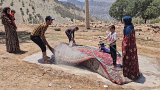 Nomadic life: cleaning the house and washing the carpet with the cooperation of the neighbors.