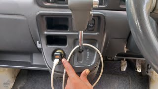 What to do if there is no current in the mobile charger switch in Daihatsu hijet van,