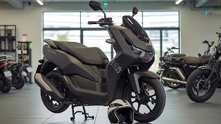 2025 Honda PCX 175   The Ultimate Urban Scooter!  Full Review