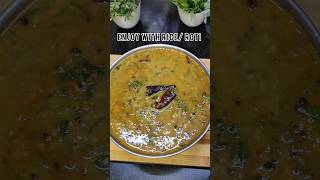 Palak & Green Moong Dal Tadka recipe 😋#shortvideo #shorts #daltadka