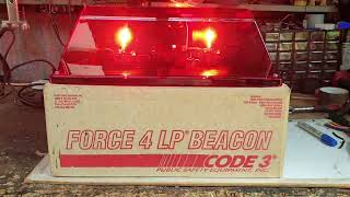 CODE 3 FORCE 4 LP6105 Beacon