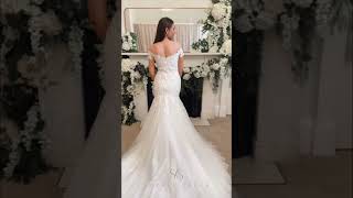 Demetrios 1033 - Sample Sale