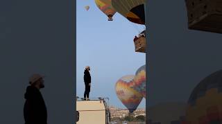 Así es despertar debajo de un globo aerostático