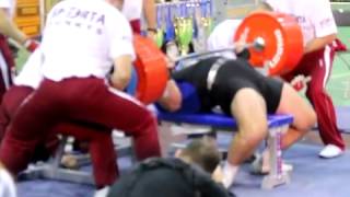 WPC_Worlds_2011_Viktor_Naydenov_400_kg_125_category