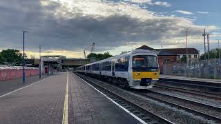 2 x Class 165's passing West Ruislip for Marylebone