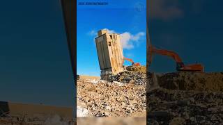 #shortvideo #heavyequipment #excavator #demolition #construction #diesel #heavymachinery