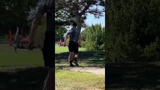 Andrew Presnell crushes a drive #discgolf