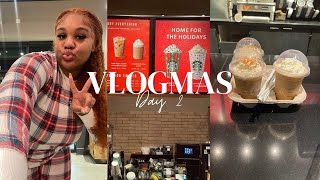 VLOGMAS DAY 2| trying STARBUCKS HOLIDAY DRINKS|STARBUCKS SEASONAL DRINKS|NEW DRINKS AT STARBUCKS