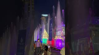 SPEKTAKULARNY „FOUNTAIN SHOW” 💦😍 W GALERII ICONSIAM W BANGKOKU 🚀♥️ #shorts