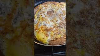 Egg & Flaky Buttery Flatbread recipe| Simple & Healthy breakfast and 🌾lunchboxideas  #foodie #shorts