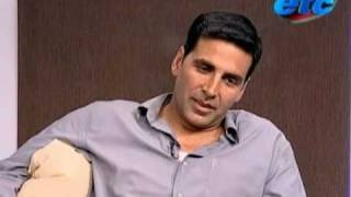 Komal Nahta with Akshay Kumar_Part 2