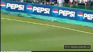 Sourav Ganguly 24 vs Aus   Final   ICC World Cup, 2002 03