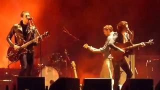 The Last Shadow Puppets - The Age Of The Understatement [Live - Rockwave, Athens 05/06/2016]