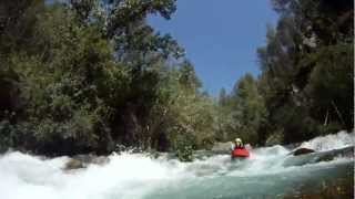 Rafting de aguas bravas en Montanejos (Castellón) - Ayahuasca Aventuras