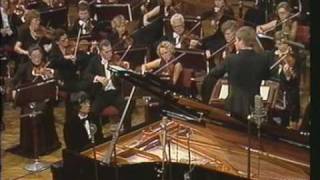 (Dang Thai Son)Chopin Piano Concerto No.2 Mvt III