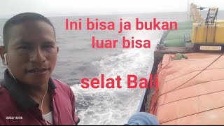 Angin kencang/muatan sarat ,pelayaran kita dari SBYA- NTT#capten #kapal