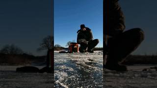 Время открывать сезон твердой воды! #рыбалка #fishing #icefishing #первыйлед #shorts