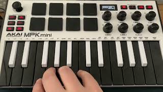 AKAI MPK Mini - Adjusting The Key Sensitivity/Velocity Curve!