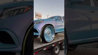 #floridaclassic #bigrims #rangerover #amg #carshow #trailer #paint #fliping