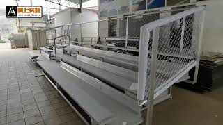 Aluminum Bleacher With Guardrail