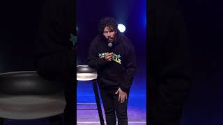 IL RAMASSE LA MERDE - Redouane Bougheraba #standup #humour #comedy