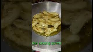 Pisang Goreng Shorts