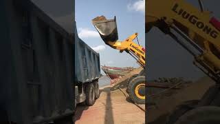 Liugong 836 || wheel loader || Sylet sand loading || Dump trucks