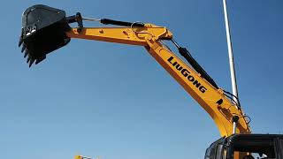 LiuGong 915E Excavator Loading