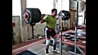 Squats 320kg x 2 - Weightlifter Igor Lukanin @105Kg+