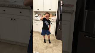 Ah ah ah ah #funny #viral #trending #funnyvideo #stayinalive #fyp #shorts #dance