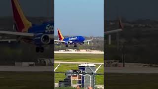 Boeing 737-700 landing 🛬 San Antonio Tx #aviationchannel #planespotting