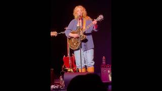 Purple Flowers - Elizabeth Moen 10/16/24 Southern Theatre Columbus #singersongwriter #jefftweedy