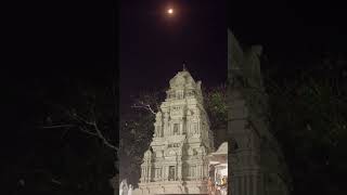 Moon to see, temple to pray and heart to relax #fullmoon #temple #vennela