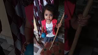 Bhai ko danti hui littlegirl #comedyshorts #cutebaby #funny