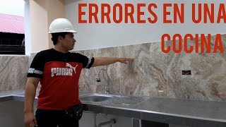 ERRORES COMUNES  EN UNA COCINA